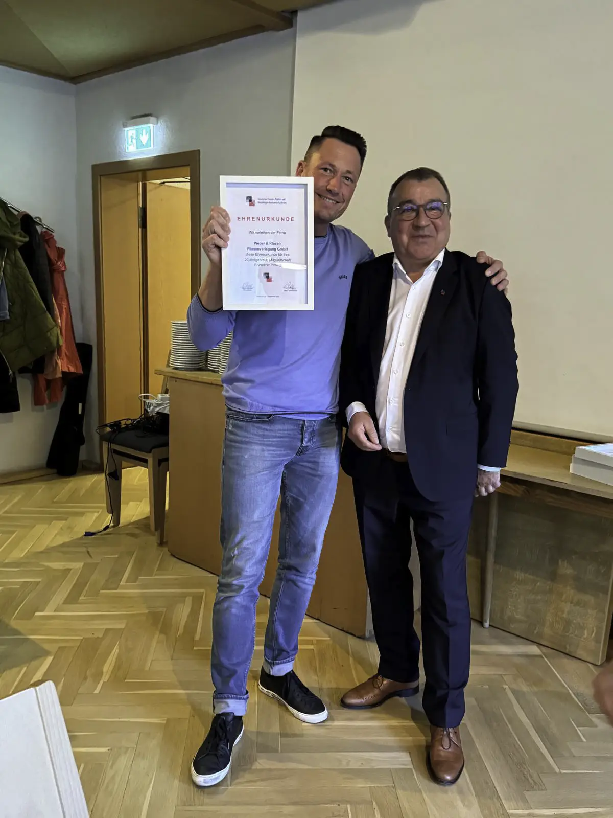 Urkunde für 20-jährige Mitgliedschaft für die Weber & Klasan Fliesenverlegung